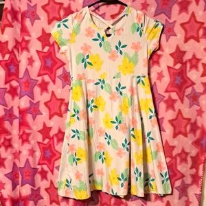 Extremely Me dress, size 6x, white with ed flowers